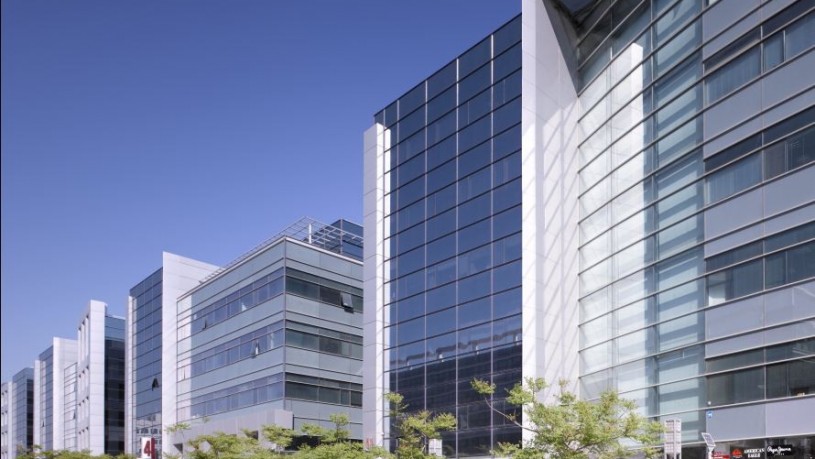 מרכז גב ים משרדים בגמר מלא הרצליה