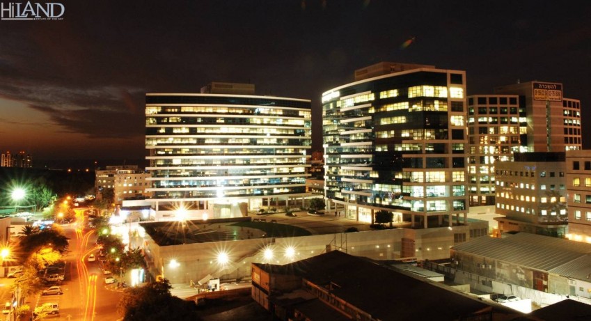 מגדלי אקרשטיין הרצליה פיתוח