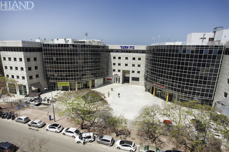 בית אמצור הרצליה