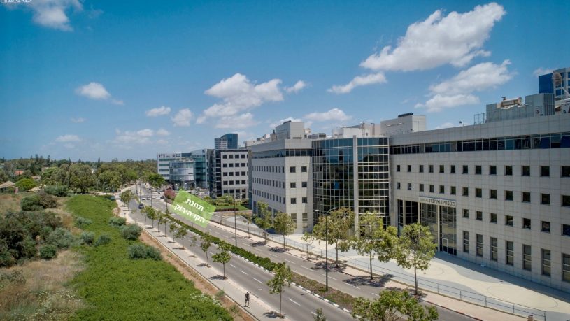 בית אמצור מערבי משרדים בדרום הרצליה פיתוח
