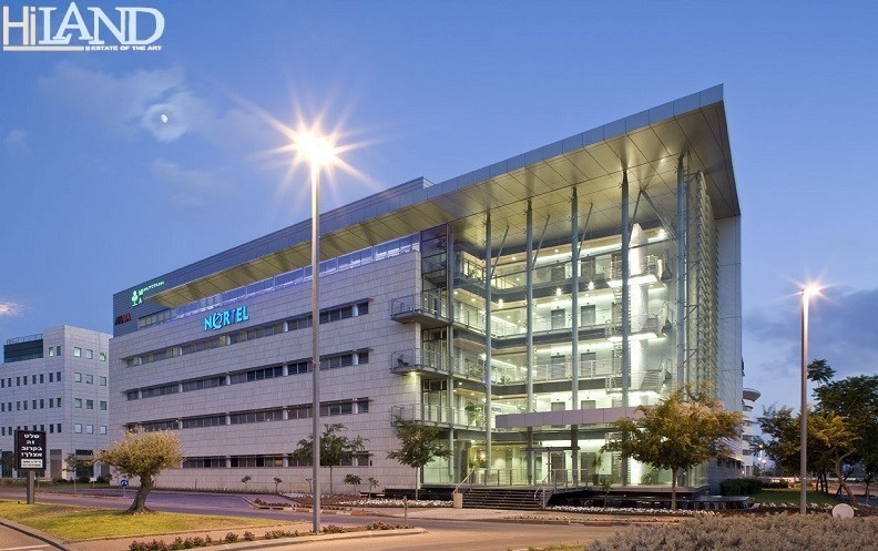 משרדים באירפורט סיטי