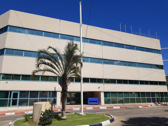 משרדים להשכרה בחיפה / לצד מתם / 200-1000מר / בגמר / מיידיי / 39 שח! משרדים בטירת הכרמל מתם