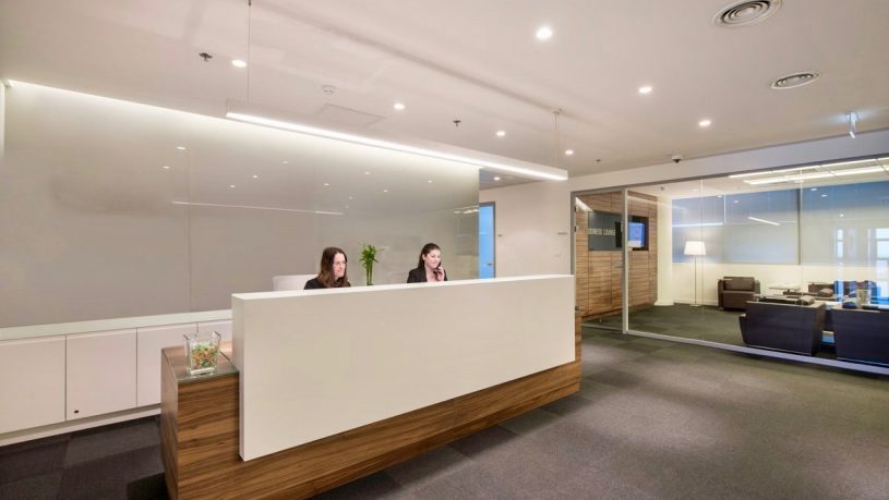 משרדים להשכרה הארבעה בהרצל״פ דרום - קבלה מפוארת