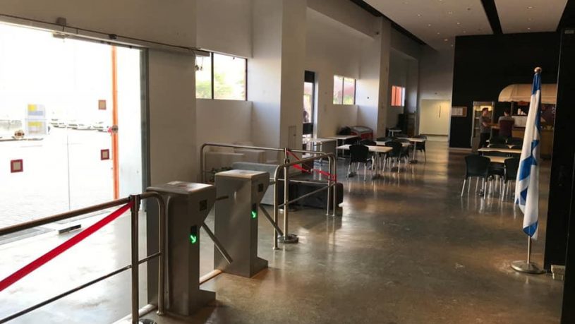 בנין עצמאי להשכרה