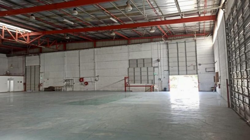 מרלוג להשכרה בקיסריה תעשייה