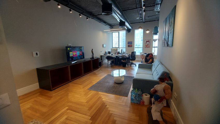 משרד להשכרה bbc