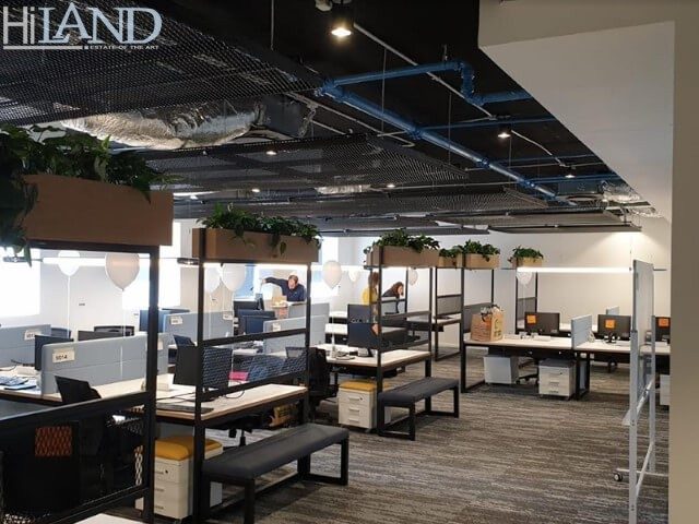 משרדים במגדל אביב