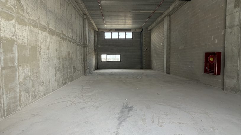 מחסן בכפר סבא