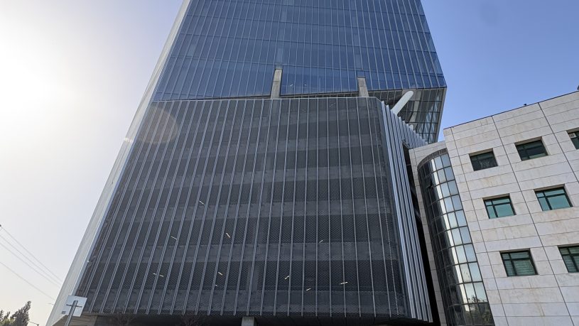 מבנה כפר סבא משרדים בצומת רעננה דרום